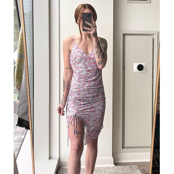 NWT BCBGeneration Ditsy Floral Mesh Ruched Mini Dress Preppy Pink Purple Size 2 - Picture 4 of 14